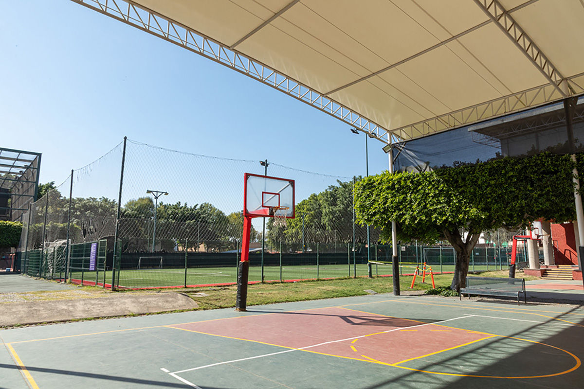 Canchas de Básquetbol y Voleibol